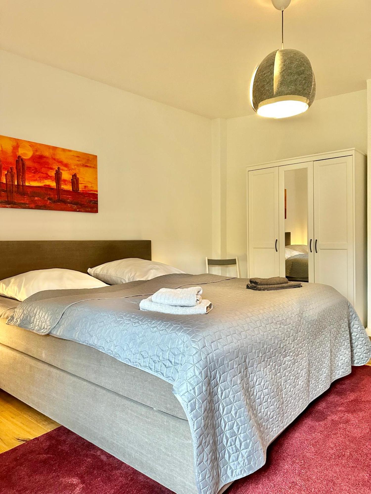 Modernes City-Apartment Mit Blick In Den Park Und 2 Baeder H9 올덴부르크 외부 사진
