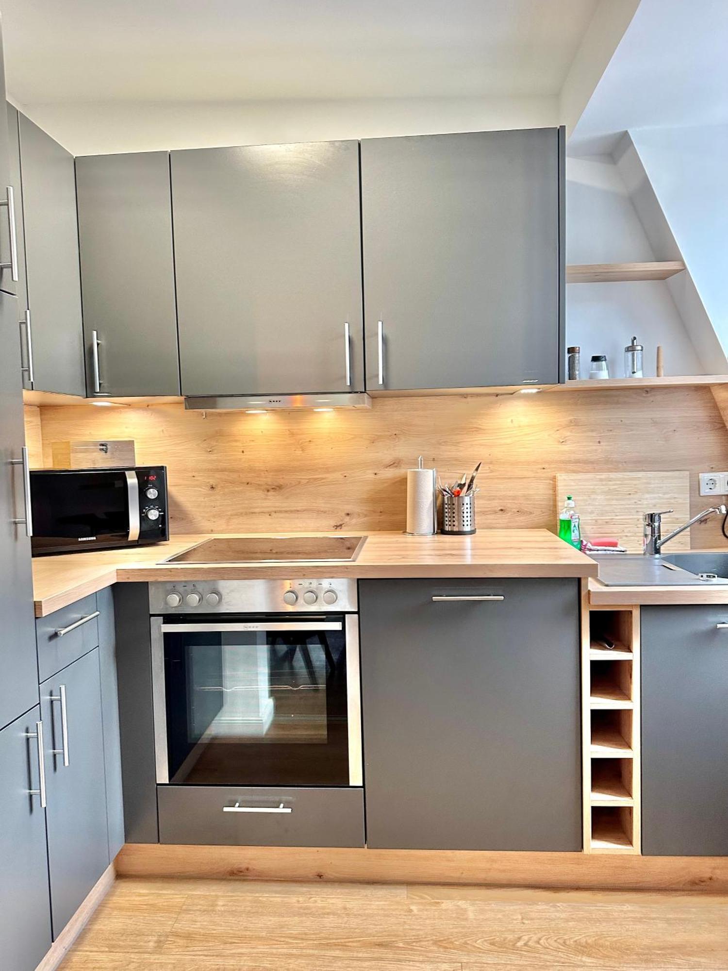 Modernes City-Apartment Mit Blick In Den Park Und 2 Baeder H9 올덴부르크 외부 사진