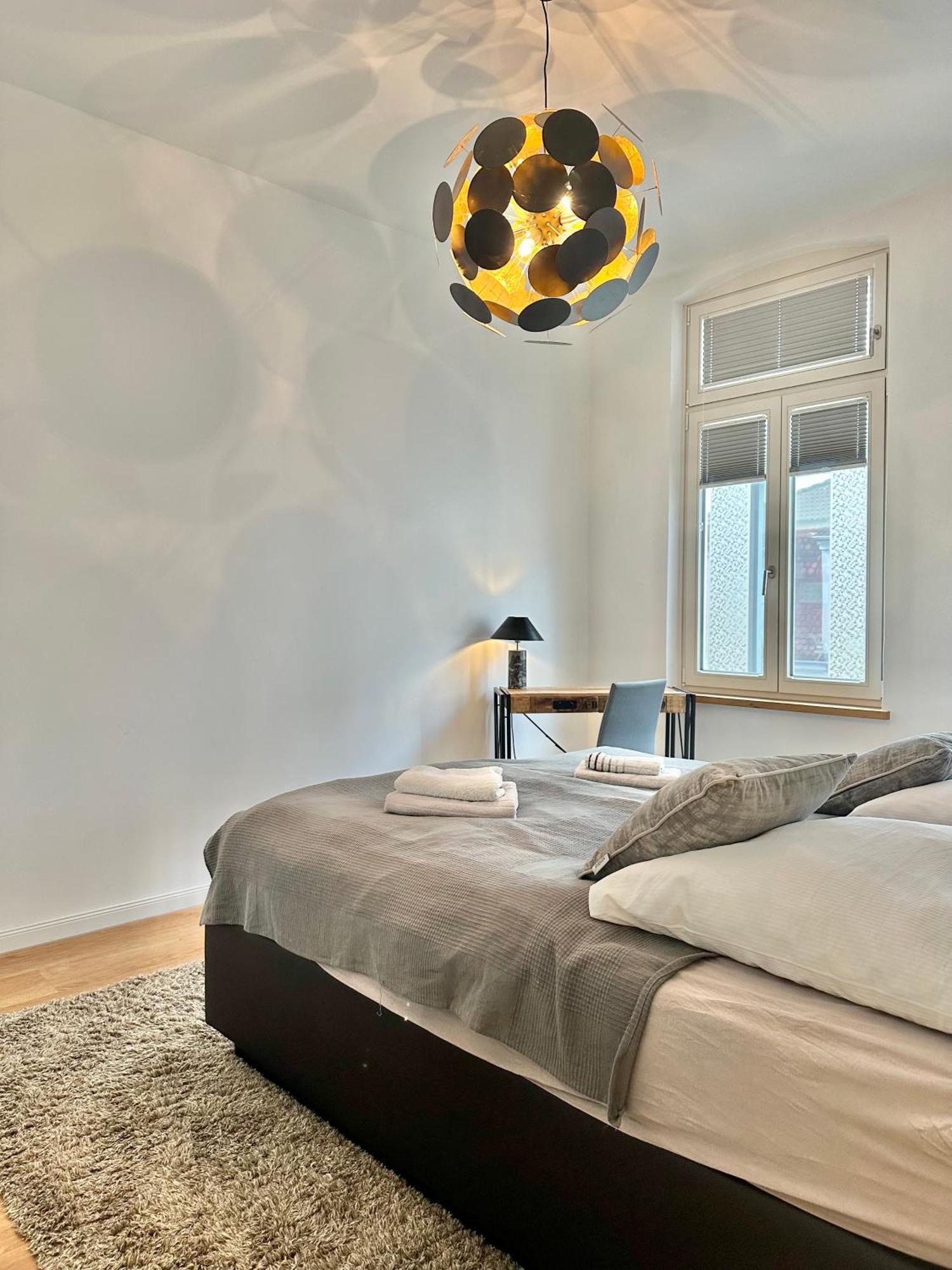 Modernes City-Apartment Mit Blick In Den Park Und 2 Baeder H9 올덴부르크 외부 사진
