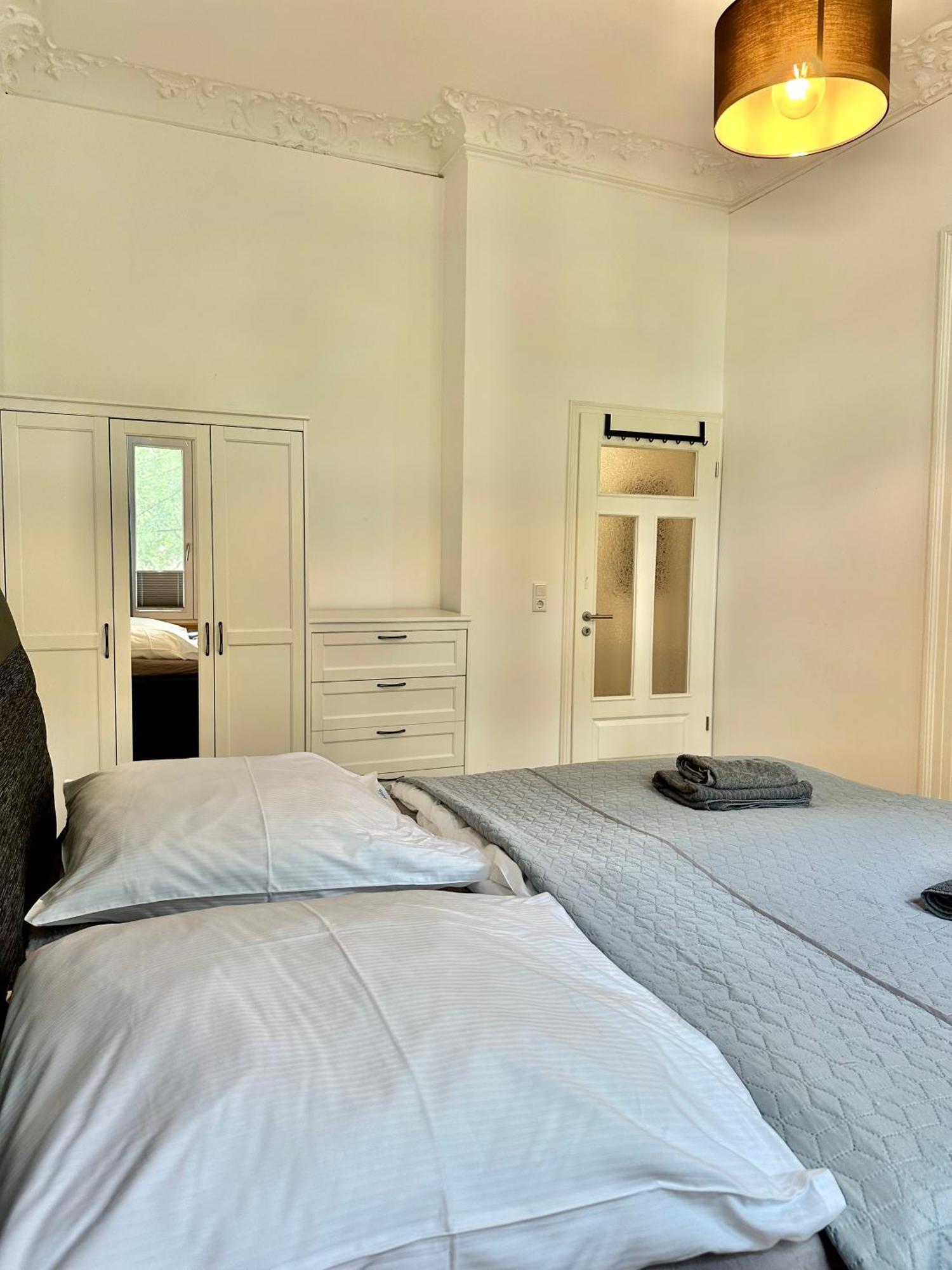 Modernes City-Apartment Mit Blick In Den Park Und 2 Baeder H9 올덴부르크 외부 사진
