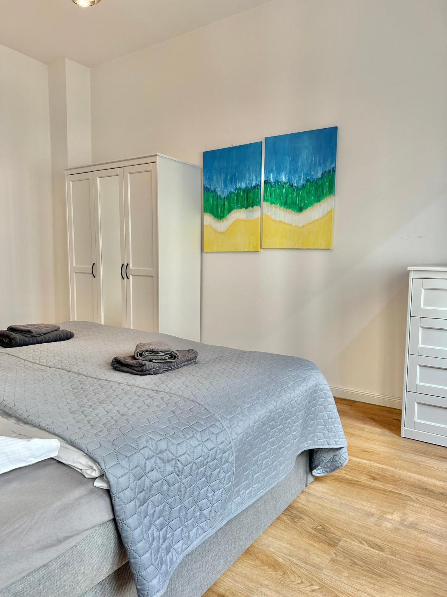 Modernes City-Apartment Mit Blick In Den Park Und 2 Baeder H9 올덴부르크 외부 사진